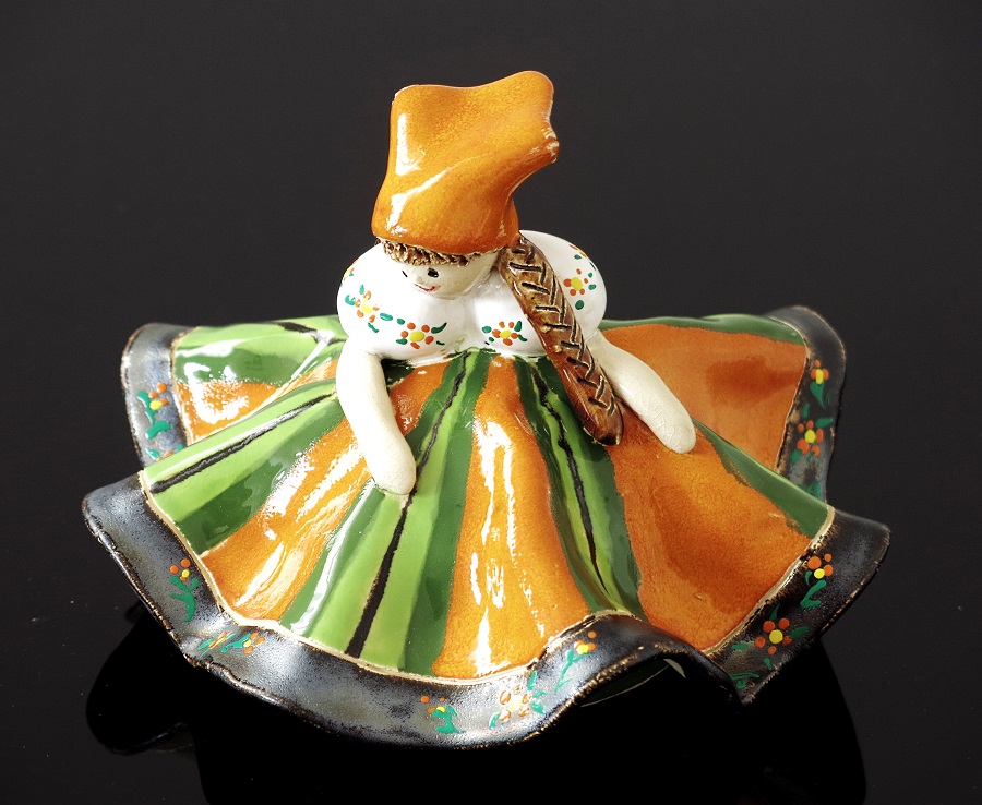 ceramika ludowa lalka lowicka dzwonek